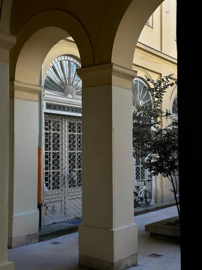 Old Town Apart Apartamento Budapeste Exterior foto